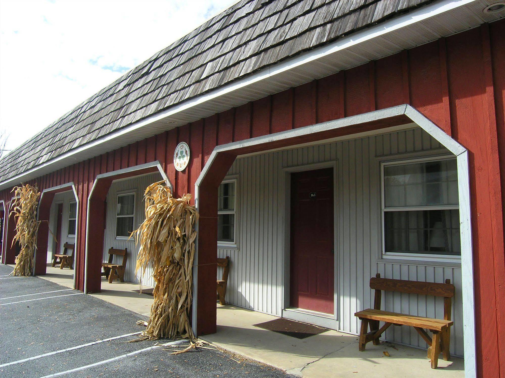 The Carriage House At Strasburg Hotel ภายนอก รูปภาพ