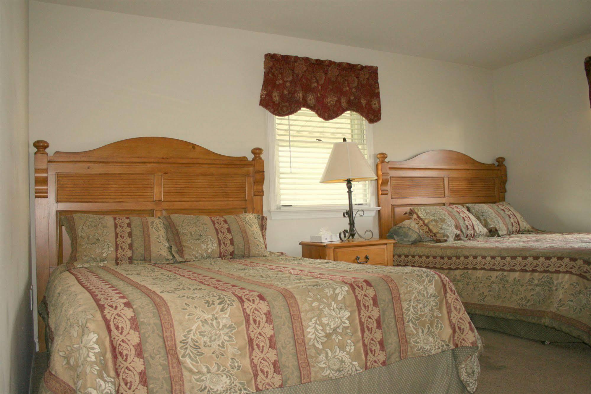 The Carriage House At Strasburg Hotel ภายนอก รูปภาพ