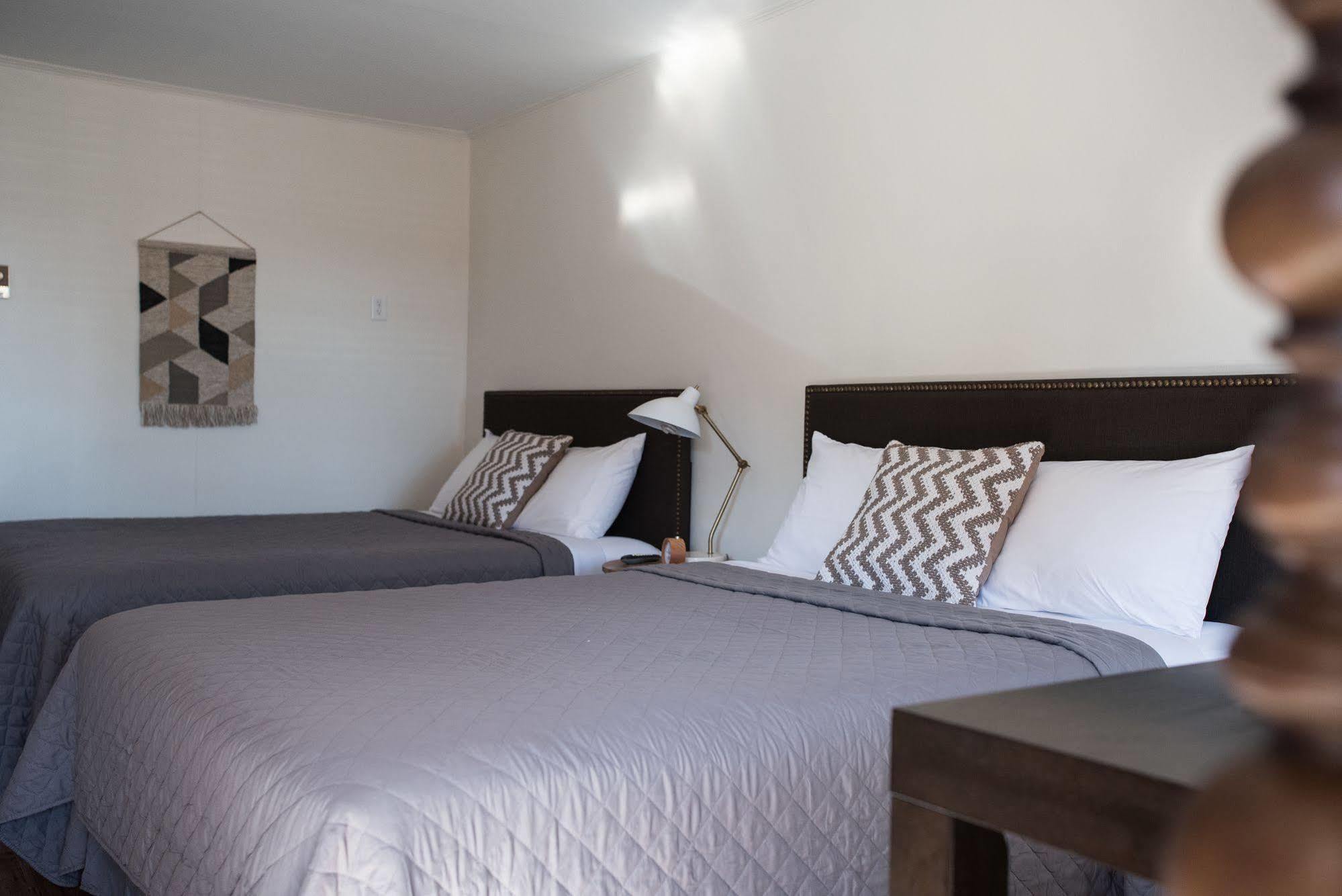 The Carriage House At Strasburg Hotel ภายนอก รูปภาพ